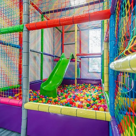 Waterline Deluxe Class, Family Place Lägenhet