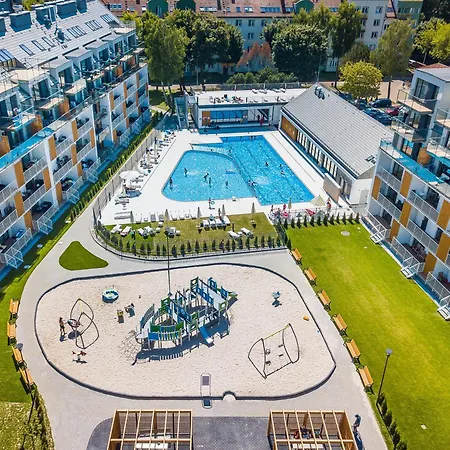 Waterline Deluxe Class, Family Place Apartamento *