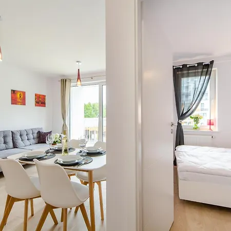 Waterline Deluxe Class, Family Place Apartamento *