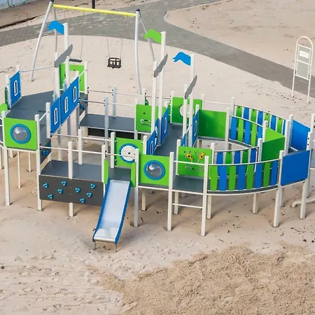 Waterline Deluxe Class, Family Place Apartamento *